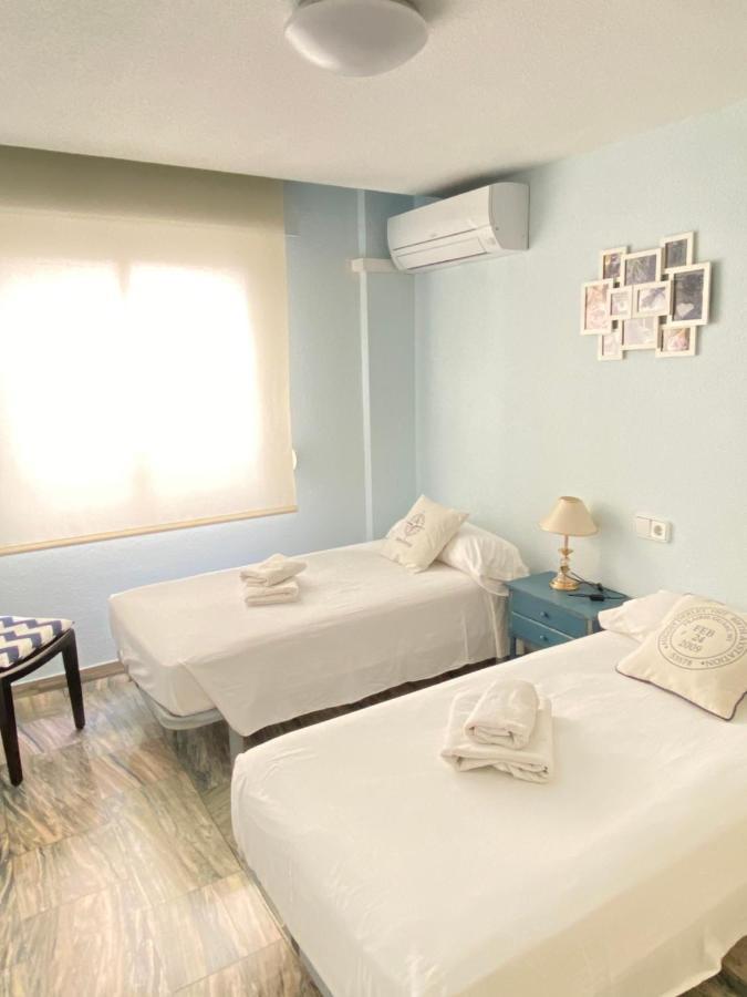 See The Sea - Mirando Al Mar & Aplus Apartamentos Μπένιντορμ Εξωτερικό φωτογραφία